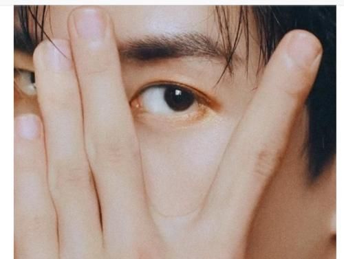 村秀|王一博:一直以来,植村秀的AD简直可以称为是王一博魅惑大集合