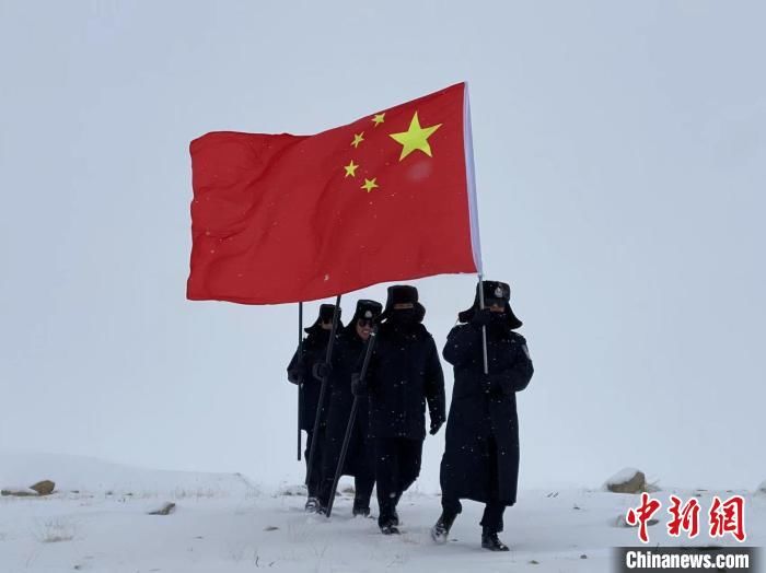 警察节|西藏阿里：高原戍边民警在岗位上迎接警察节