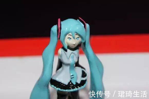 价格|“大邪神”手办那么丑,价格却一点也不低,可能是它丑得很特别吧