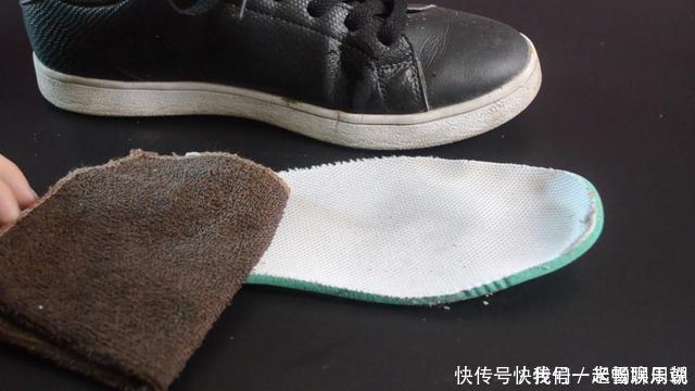 鞋子|把它撒在鞋子里,无论多臭的鞋,几分钟去除臭味,穿一天没臭味