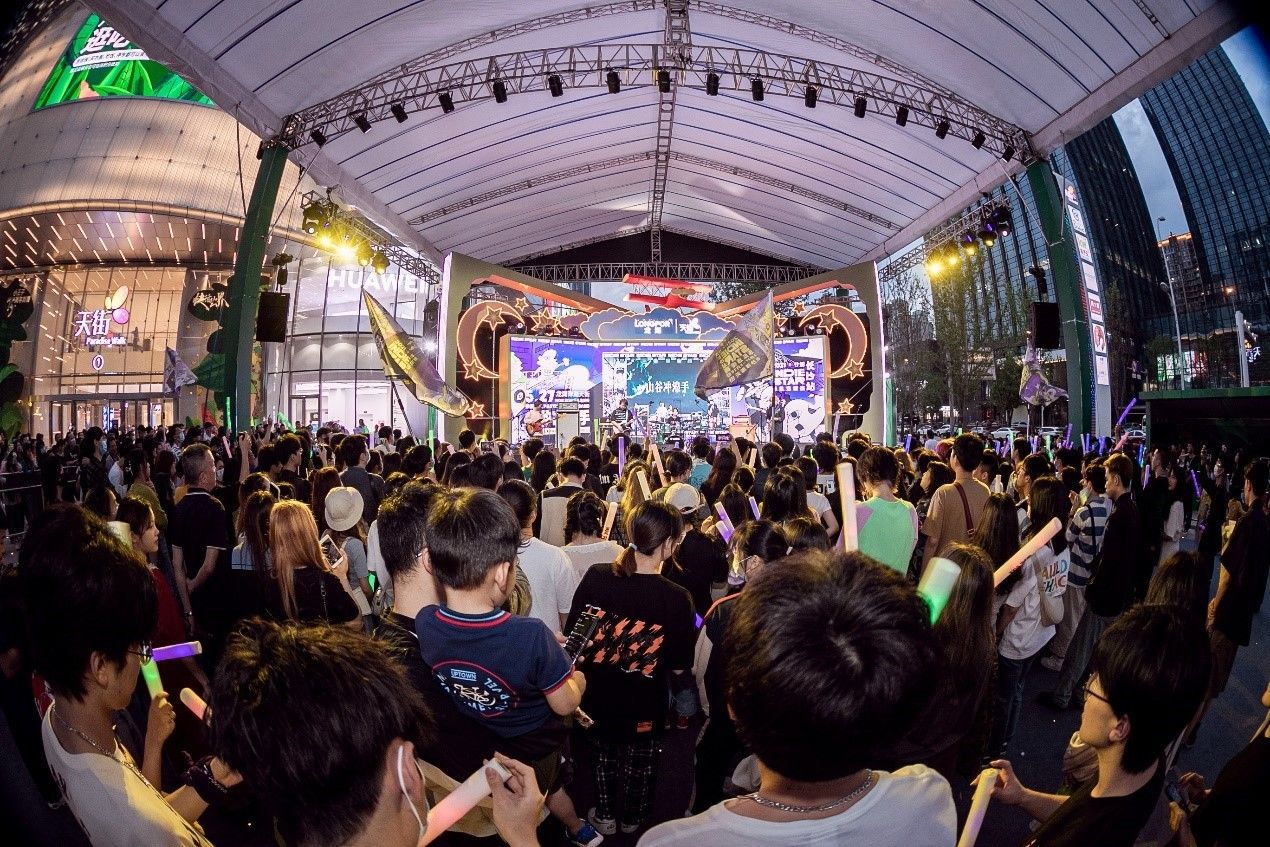 龙湖|行业周期波动,这个自律的优等生要做城市共生践行者