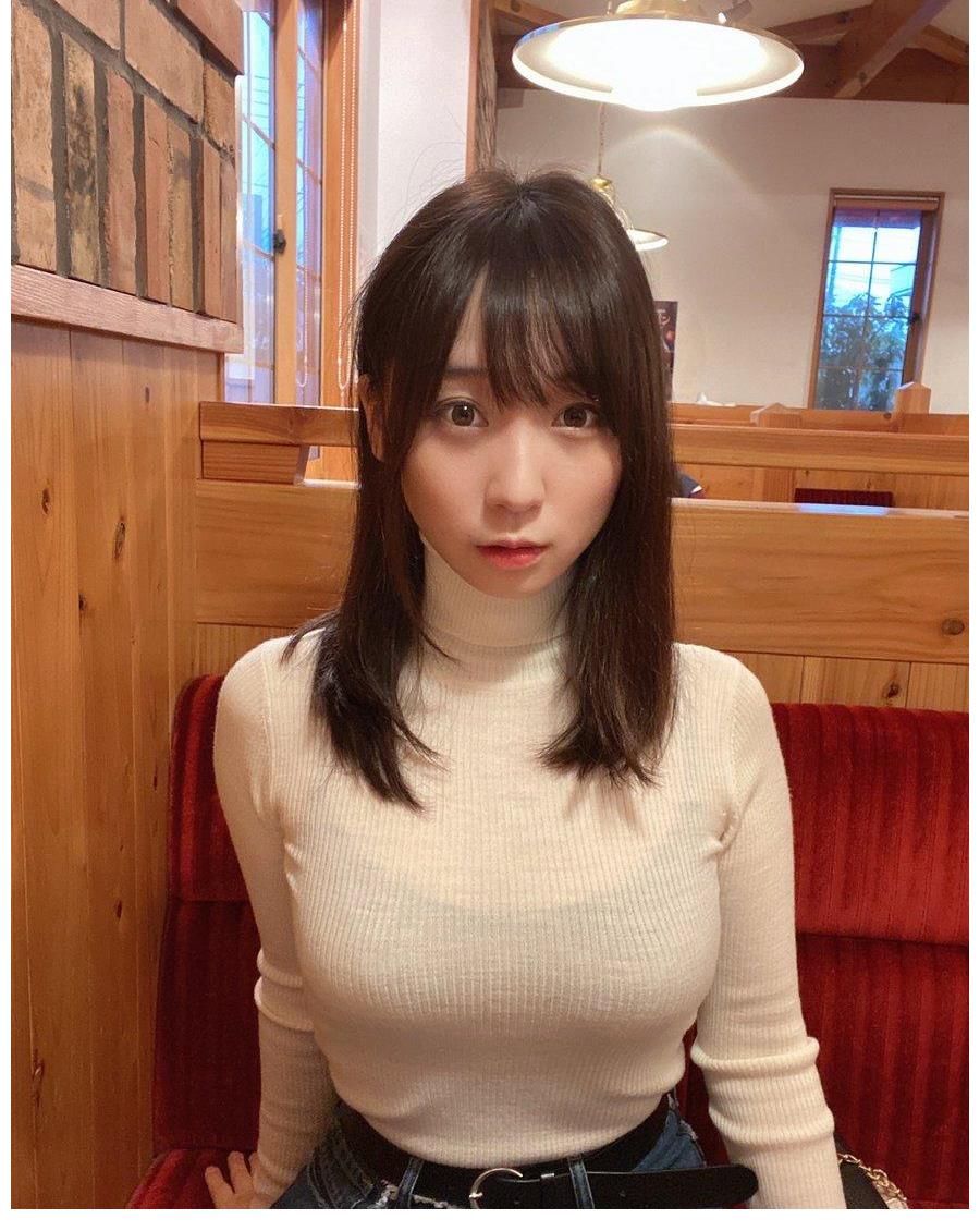 er|人气cosplayer伊织萌更新推特，宣传《秘密话》看点多