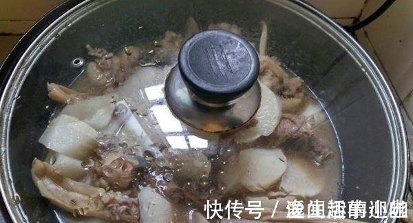 美味|女人要想老得慢,这菜要常吃!美味营养又便宜,8毛钱1斤!