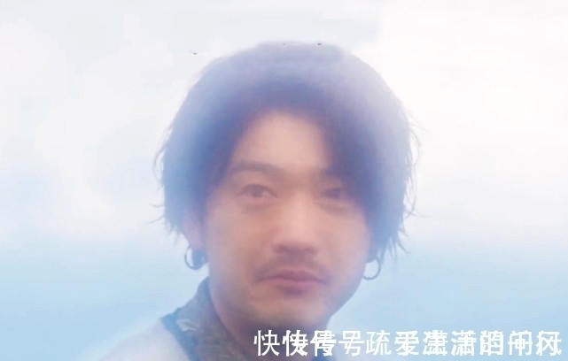 霸剑|假面骑士圣刃：全员复活，飞羽真变身最强工具人，大结局看了47遍