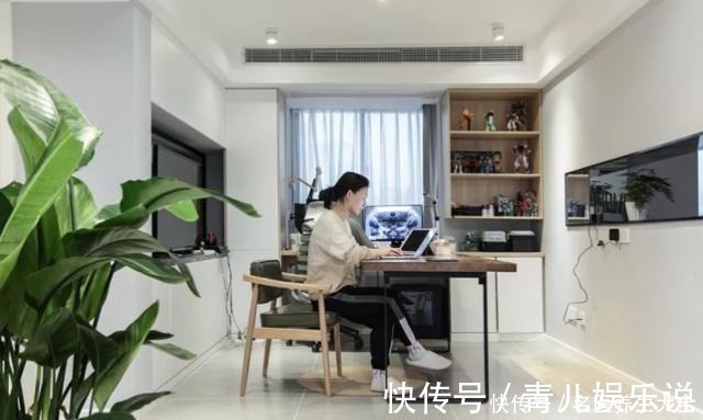 茶几|100平婚房,不要电视墙不买茶几!全屋极简风,太明智了!晒晒!