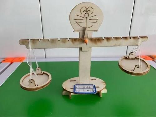 抬头寺实验小学首届科技节暨寒假特色作业展示