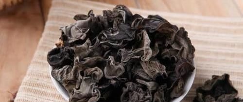 食物|脑供血不足的,经常多吃以下“3种”食物,血管通畅,大脑更健康