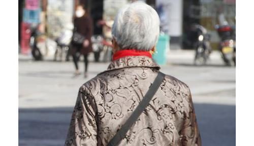 医生|癌细胞是如何生长繁殖的?吃肉会加速生长?医生告知真相