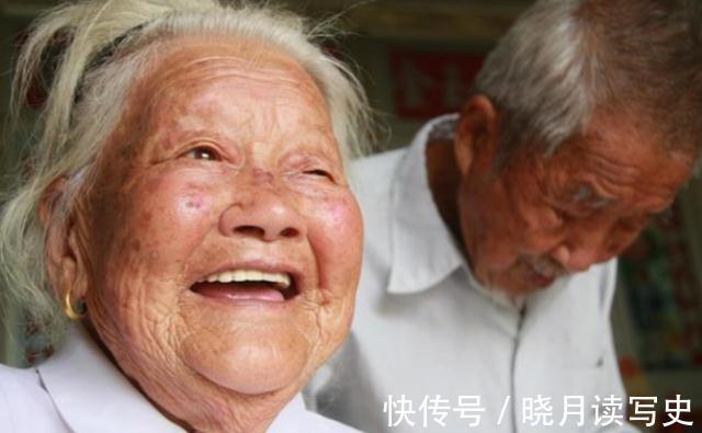 中老年人|很多“病”都不算病,只是人老了:这3类疾病,其实无需过度治疗