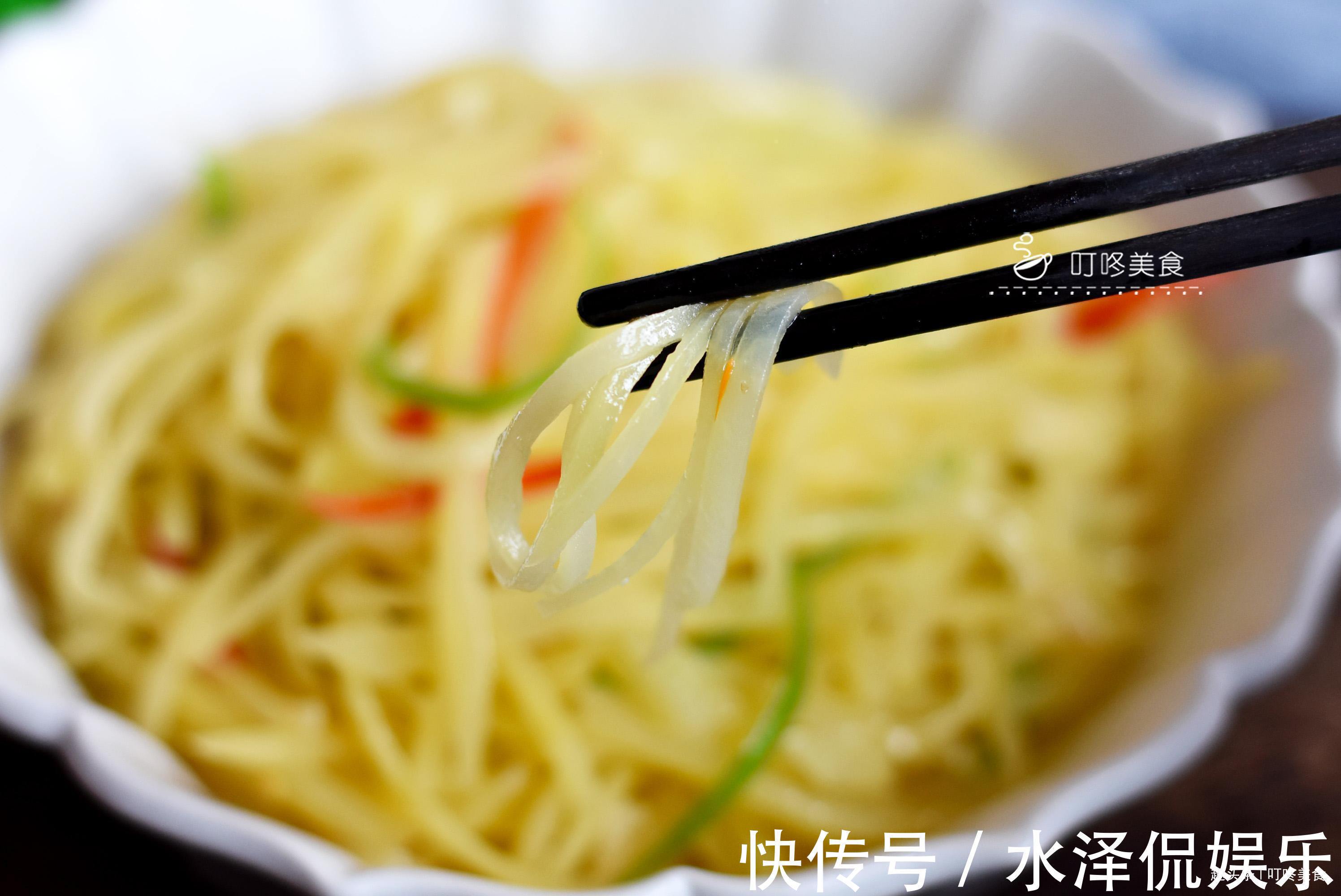 土豆丝|炒土豆丝时，万万不可直接下锅，多加一步，清脆爽口还不粘锅