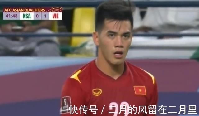 取胜|0-1到3-1!国足苦主逆转取胜,半场3球,太强了,全队庆祝如夺冠