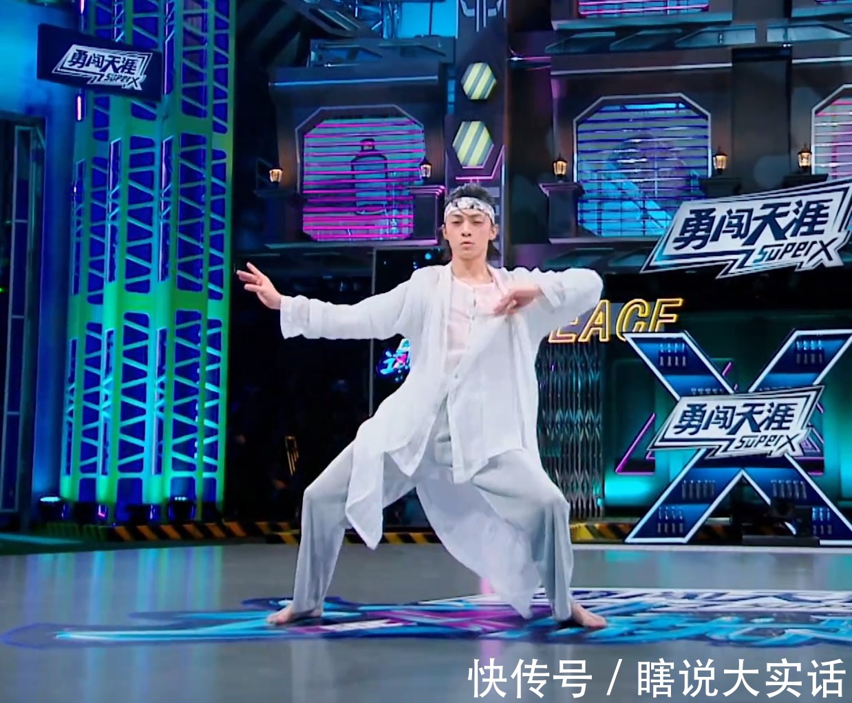 黄潇|《街舞4》第四期，炸点、槽点太多了，简直嗨翻天！