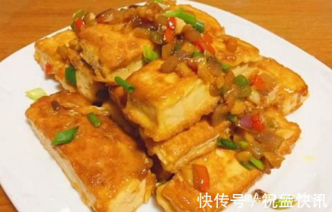 洋葱|美食推荐红烧排骨、川味椒香脆骨、泡菜炒五花肉、蛋香豆腐做法