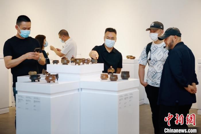 展览现场|150余件明清宣德炉精品亮相北京华艺空间