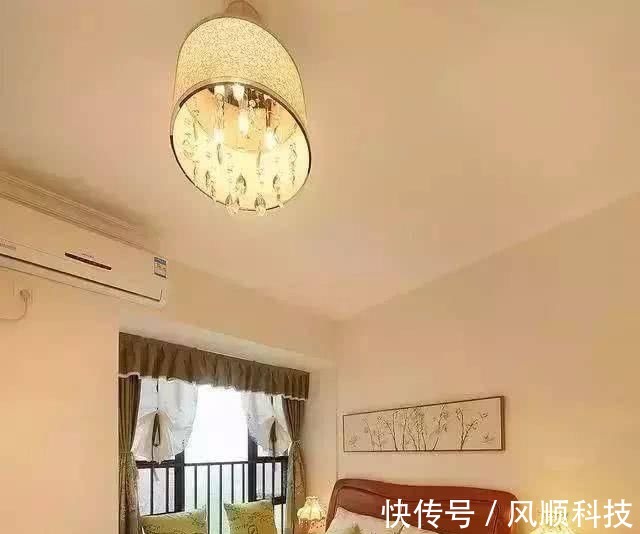 客厅|去朋友家串门,一进门就被美到了,很喜欢这样的客厅装修,漂亮