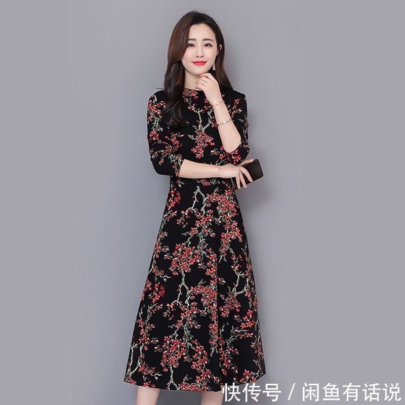 毛呢|真正见过世面的中年女人,冬天穿裙有“3穿3不穿”,一看就很高级