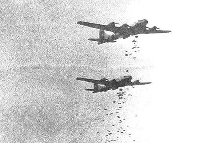 倒入|东京大轰炸:数十吨汽油被倒入,河水沸腾冒白烟,人被烧成焦炭