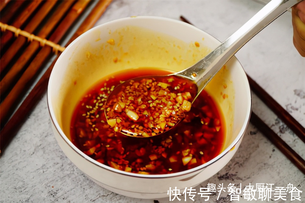 夏天|夏天到了，教你3款冰凉爽口蘸料汁做法，蘸啥都好吃，你不学吗