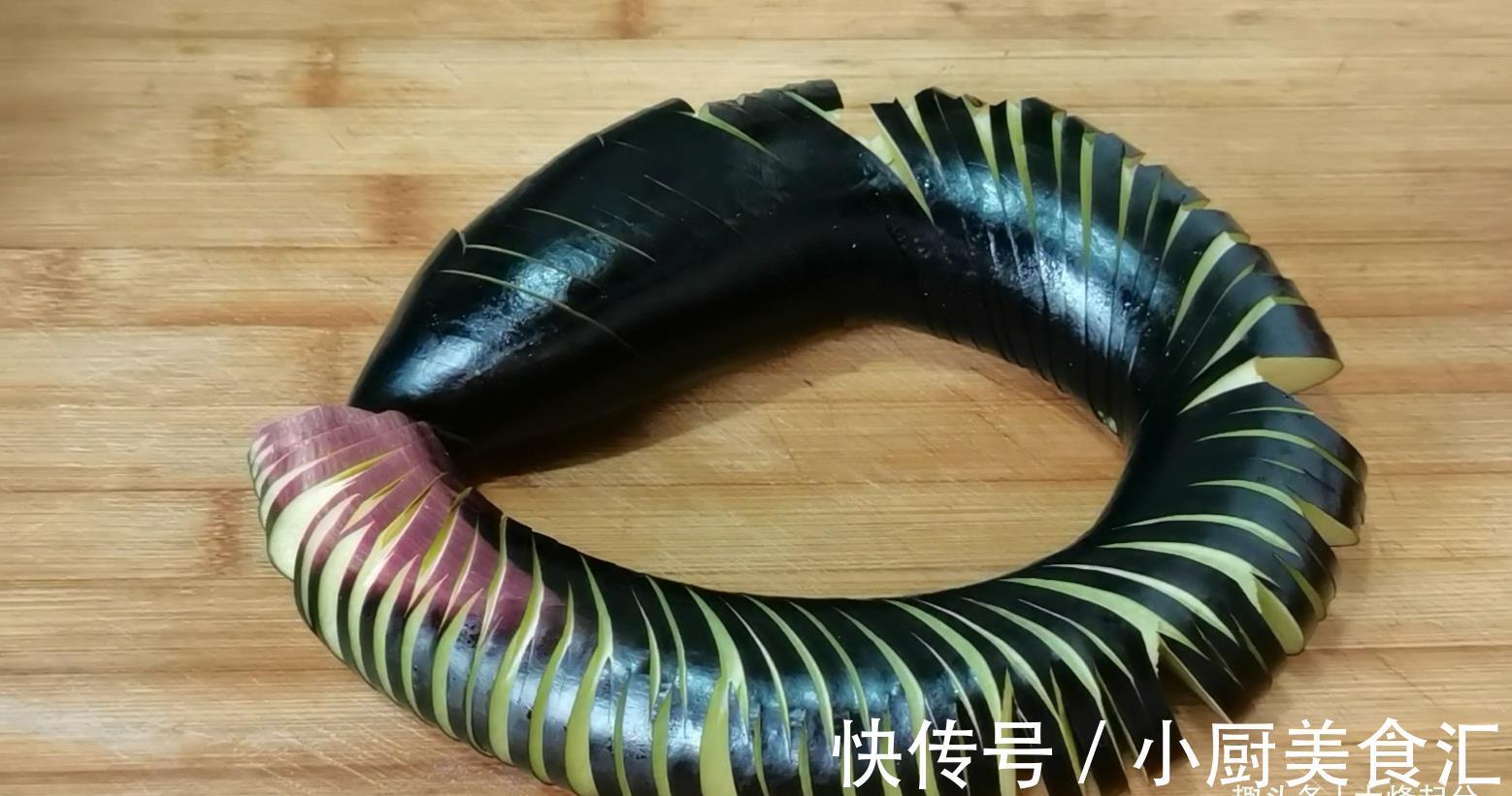 茄龙|家常菜烧茄龙的做法,教你一招,茄子不油炸,既酥软下饭又健康