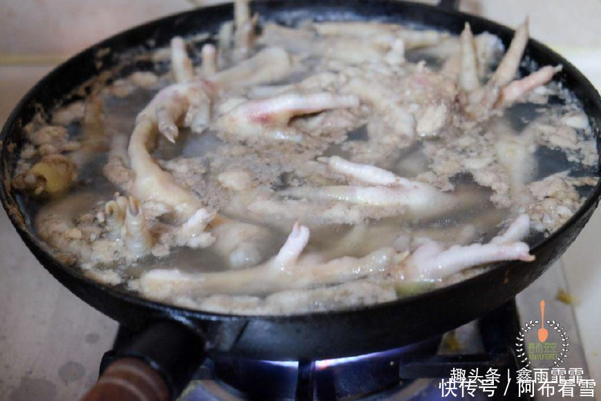 每次|朋友来家里做客,每次都点名吃我的酱鸡爪,剩下还要打包带走!