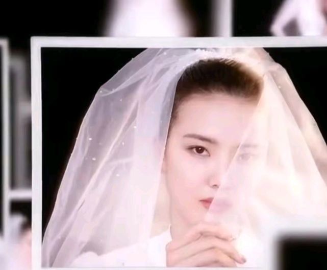 女排|张常宁和美女主持拍婚纱照,女排主攻心情大好,老公并未现身