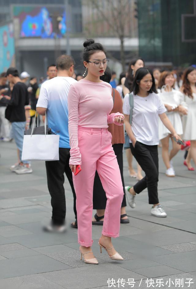 粉色系|一身粉色系穿搭,成就了女生清新雅致的美,也是浪漫又甜美的颜色
