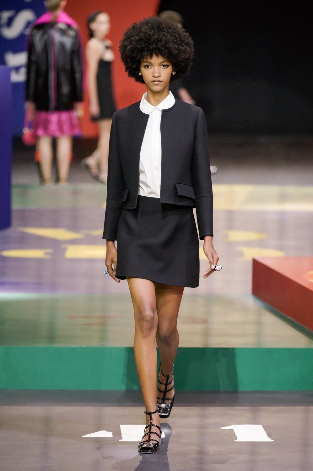 anna！DIOR邀请你玩一场打破陈规的游戏