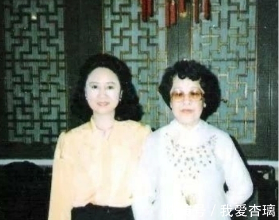 袁晓园&她是中国第一位女外交家,书法写得霸悍雄浑,气势不输男人