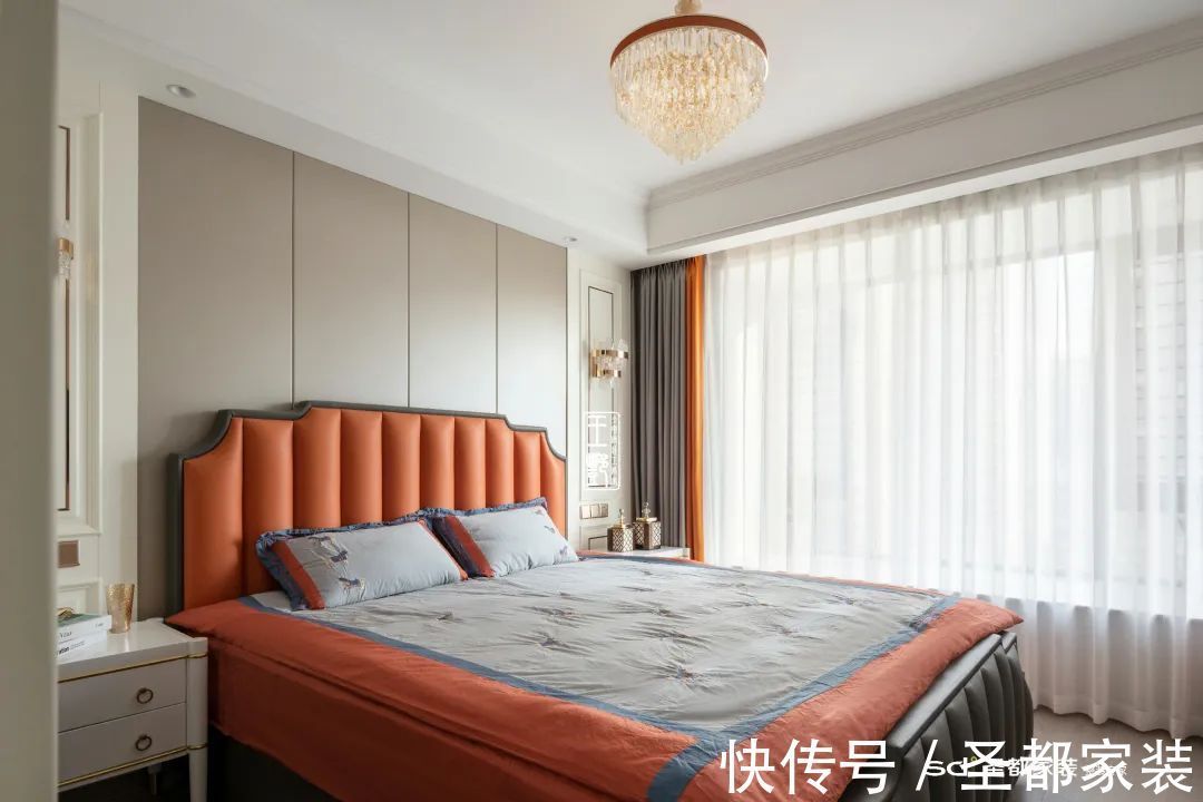 爱马仕|139平4室大户型装修实景效果图,客餐厅开放式布局宽敞大气