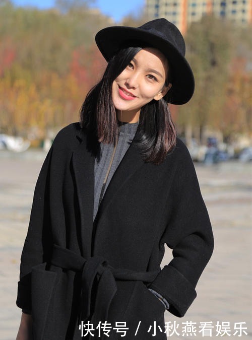 黑色大衣的经典搭配永远不过时,来看看“万能穿搭公式”!