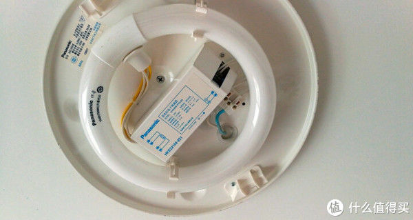 频闪|筒灯射灯究竟怎么选择,哪些地方用更合适,怎么搭配才更科学,近7000字长文一次说透