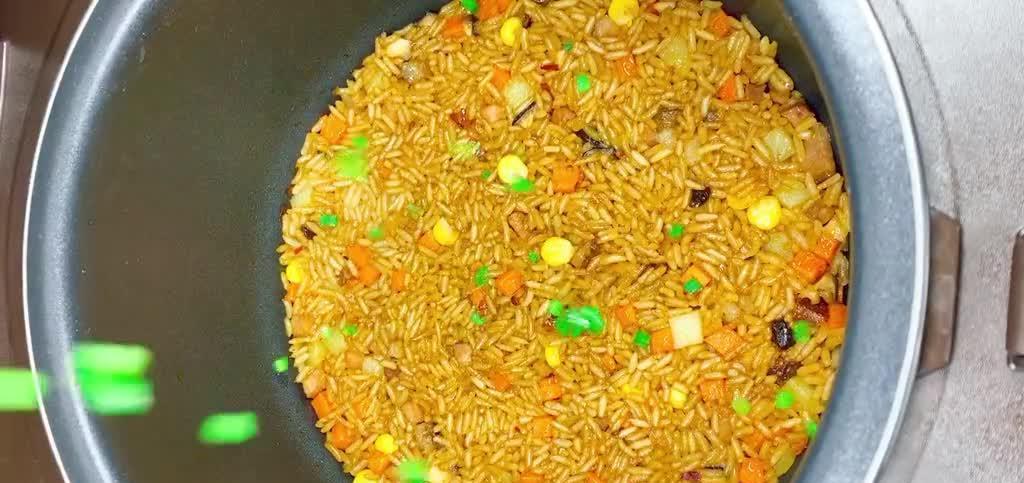 米饭新吃法,香浓味美飘香四溢,兼具营养和美味