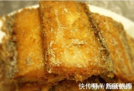 不管炸什么鱼，很多人第一步就错了，多加一步，鱼肉入味不发腥
