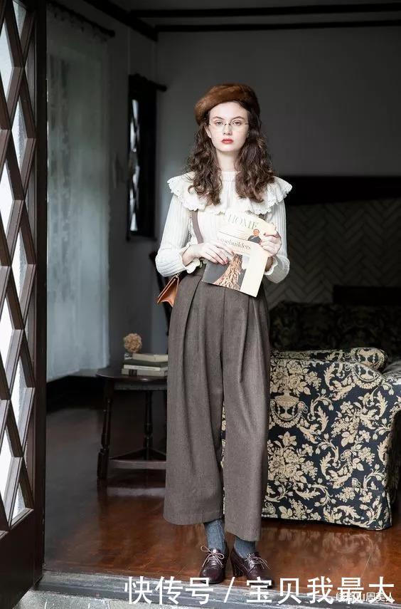 流行|别再只穿“阔腿裤”了!今年流行穿“初恋裤”,遮肉显瘦又青春!