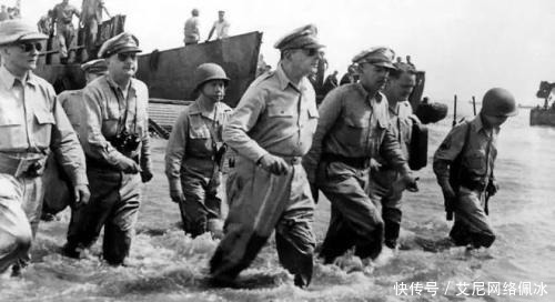 靠边儿站|麦克阿瑟在日本期间还是干了不少好事的,有他在天皇都得靠边儿站