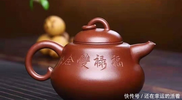 a8562|相同泥料的紫砂壶相差很大?懂壶人:主要是这几点!