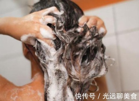 洗脚|洗脚2不要、洗澡2不可、洗头2不能,做好“6点”或许更长寿