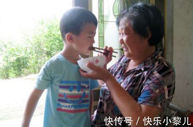 应采儿|喂饭的孩子,往往越长越瘦!5招让孩子好好吃饭,早用早改变