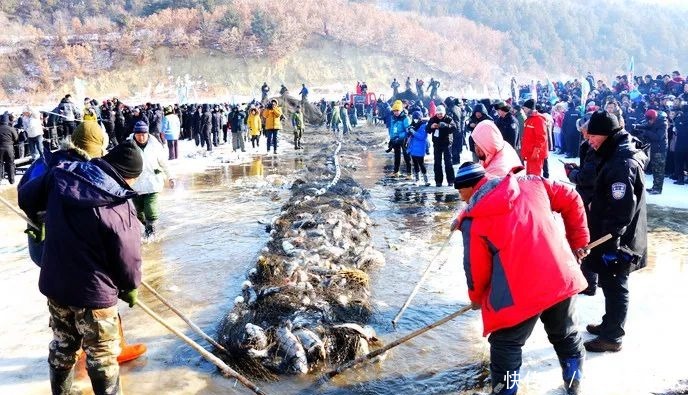 名胜风景区|仙境是何处？人间镜泊湖