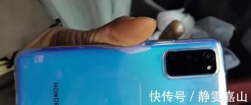 麒麟990|荣耀V30售价再次刷新，麒麟990＋40W快充，网友：价格高了！