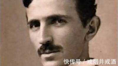 哥白尼#历史上的十大世界圣人排行榜，耶稣排名第三，还有一位被教会烧死！