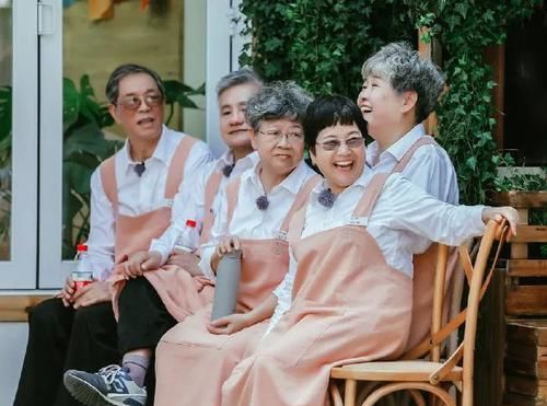 忘不了|让黄渤甘当配角,豆瓣高分综艺《忘不了餐厅》取景地!