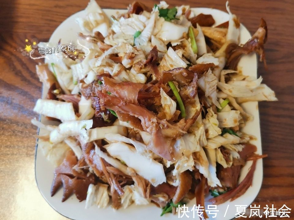 小年了，70后夫妻这样过，5菜一汤简单易做特好吃，朋友：不精致但好吃