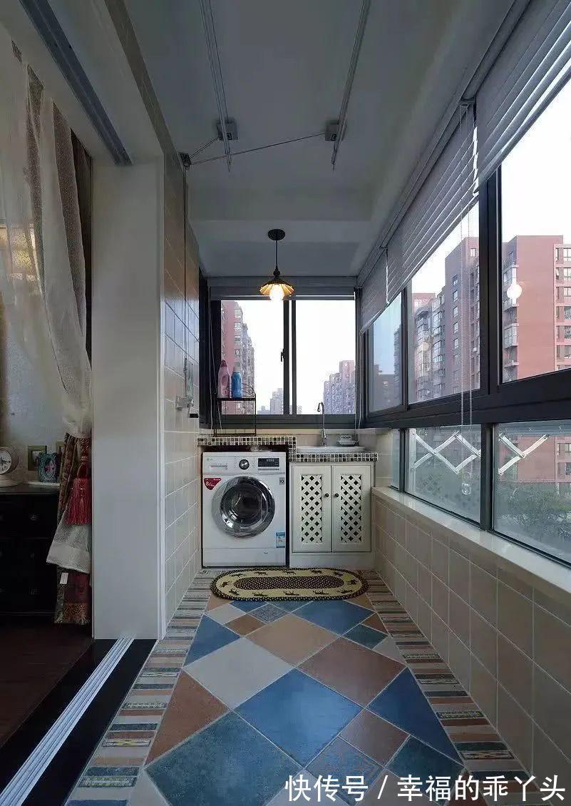 书柜|别看阳台空间小,只要利用好这一面墙,等于多出一间实用房!