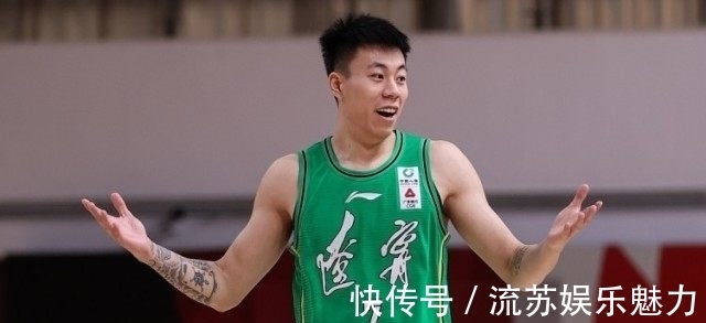 杨鸣|球星胚子!21岁俞泽辰22岁张镇麟!双子星撑起辽宁当下和未来