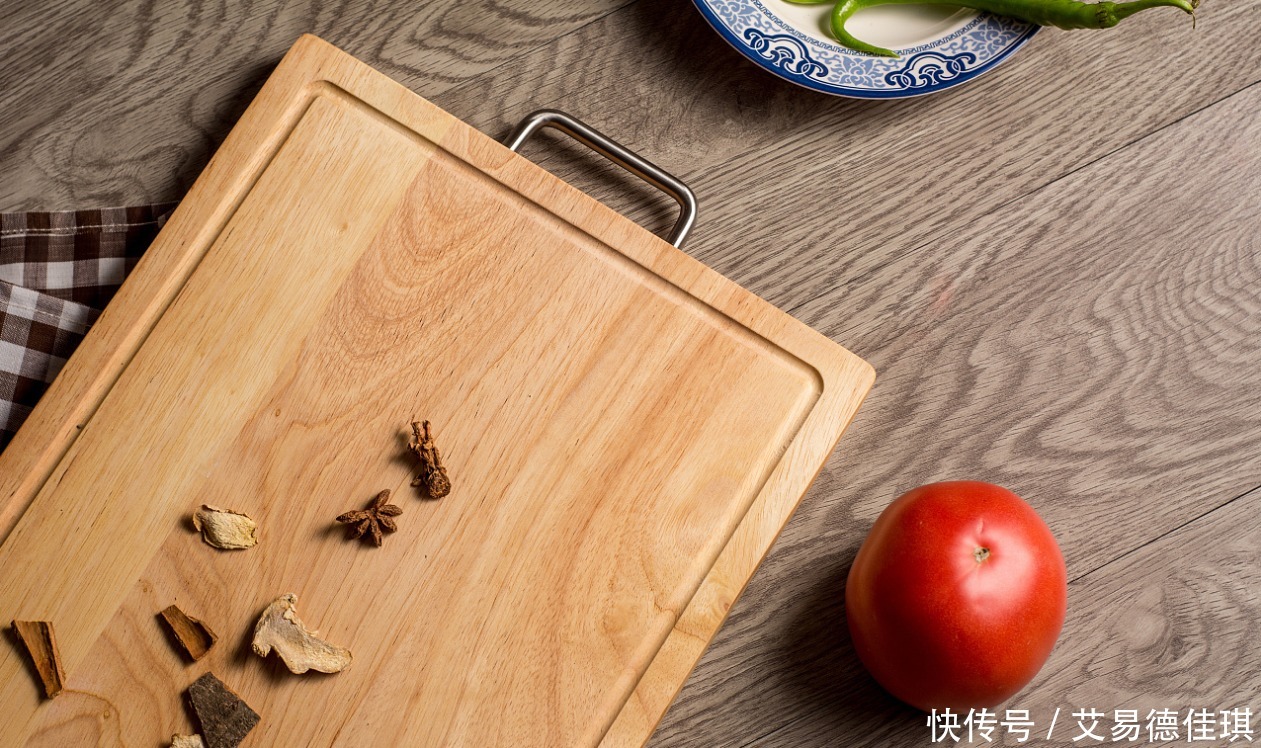 砧板脏了不好清理,其实方法有三种,不再担心病从口入