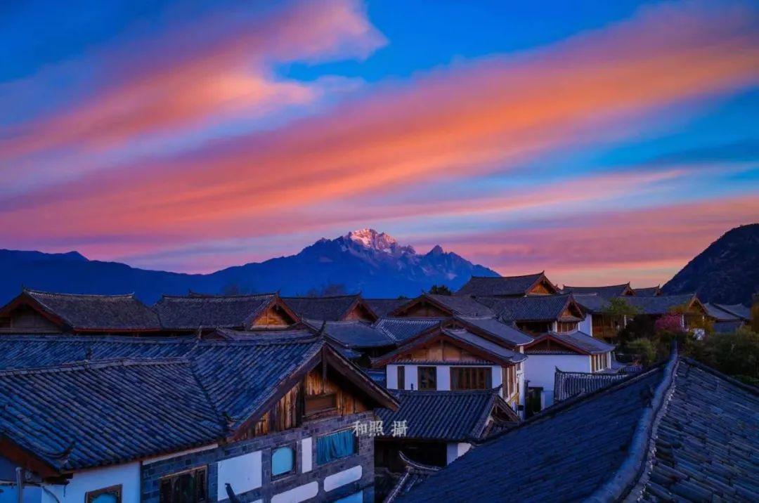 咖啡店|/韵味玉龙/北面有山，名曰玉龙雪山！