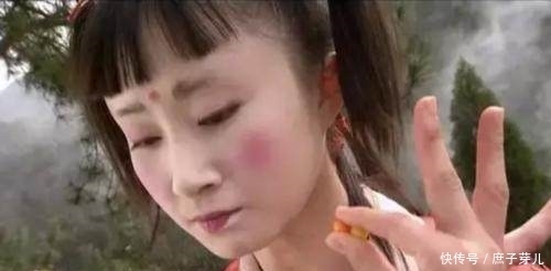 萧峰|天山童姥VS萧峰,童姥能否一招秒杀萧峰?