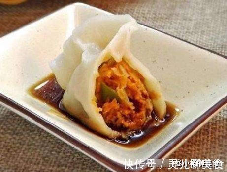 做牛肉馅饺子，想要鲜美多汁皮筋道，抓住3个要点，口感好还简单