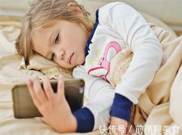 怒斥|婆婆带孙子睡觉从来不哭,可妈妈却勃然大怒:为老不尊,不要脸!